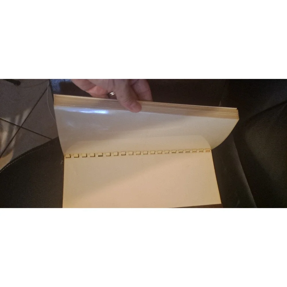 Vintage Photo Album 2 Folding Sides Fits On‎ a Bookshelf